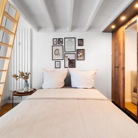 The Koburger Vh, Studio For Up To 4 With High Bed Berlin Exterior photo